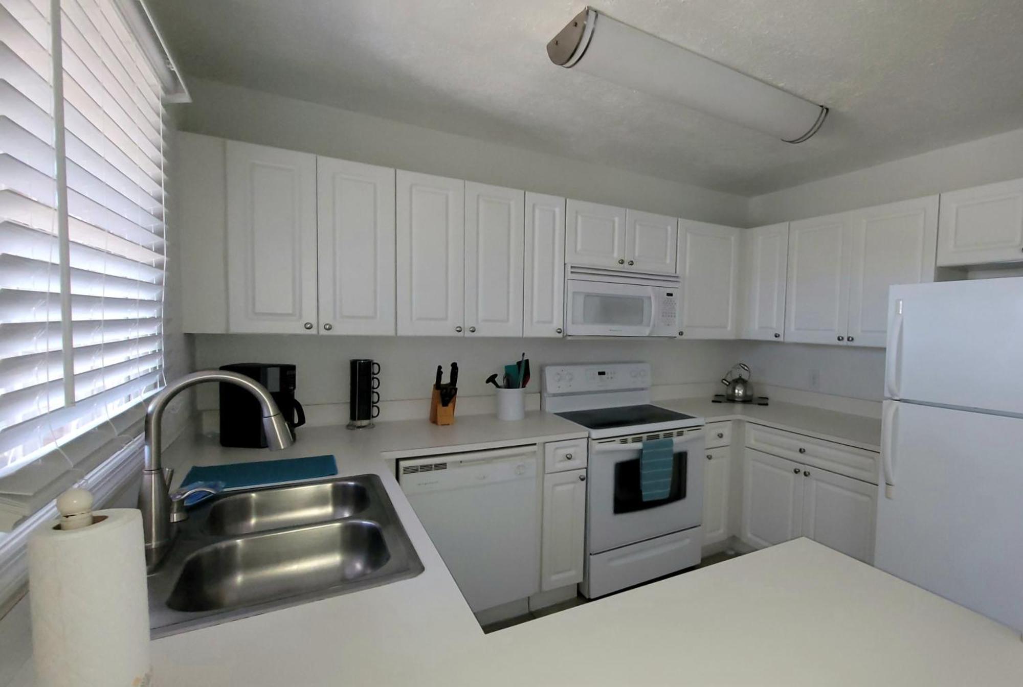 Beautiful Condo Close To Busch Gardens Tampa Exterior photo
